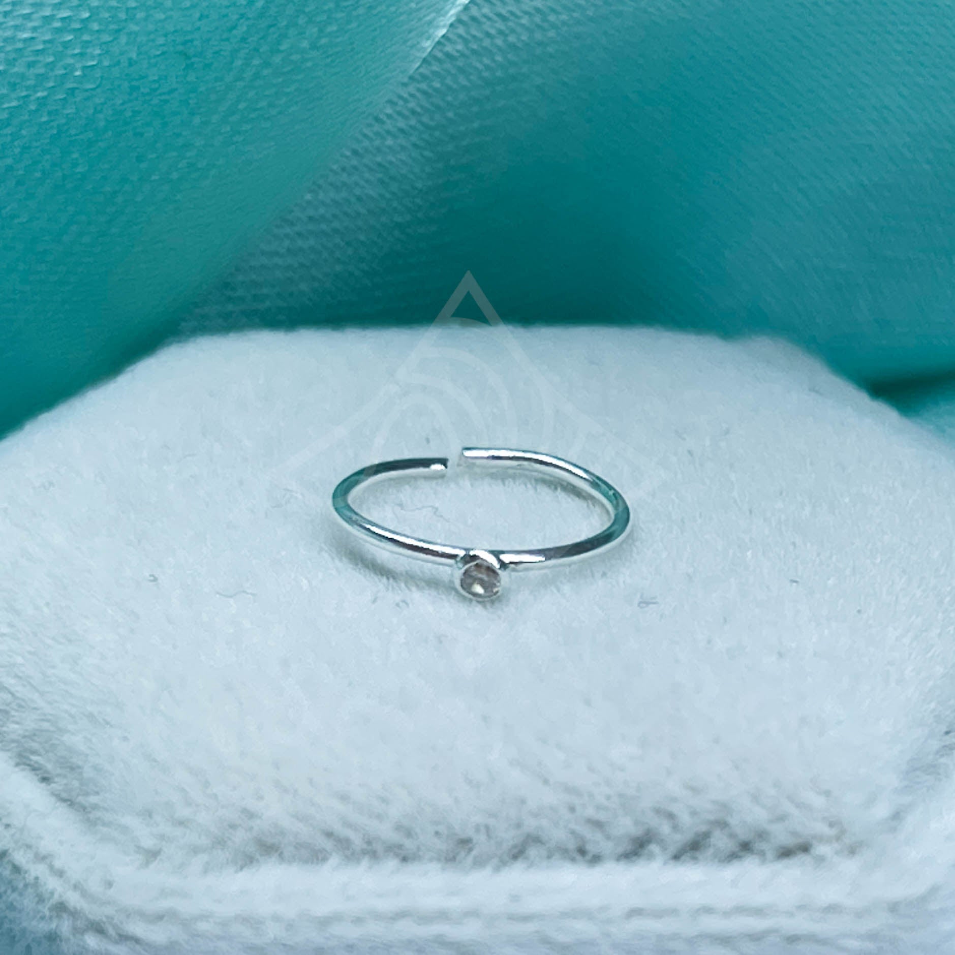 Piercing Argolinha com Zircônia