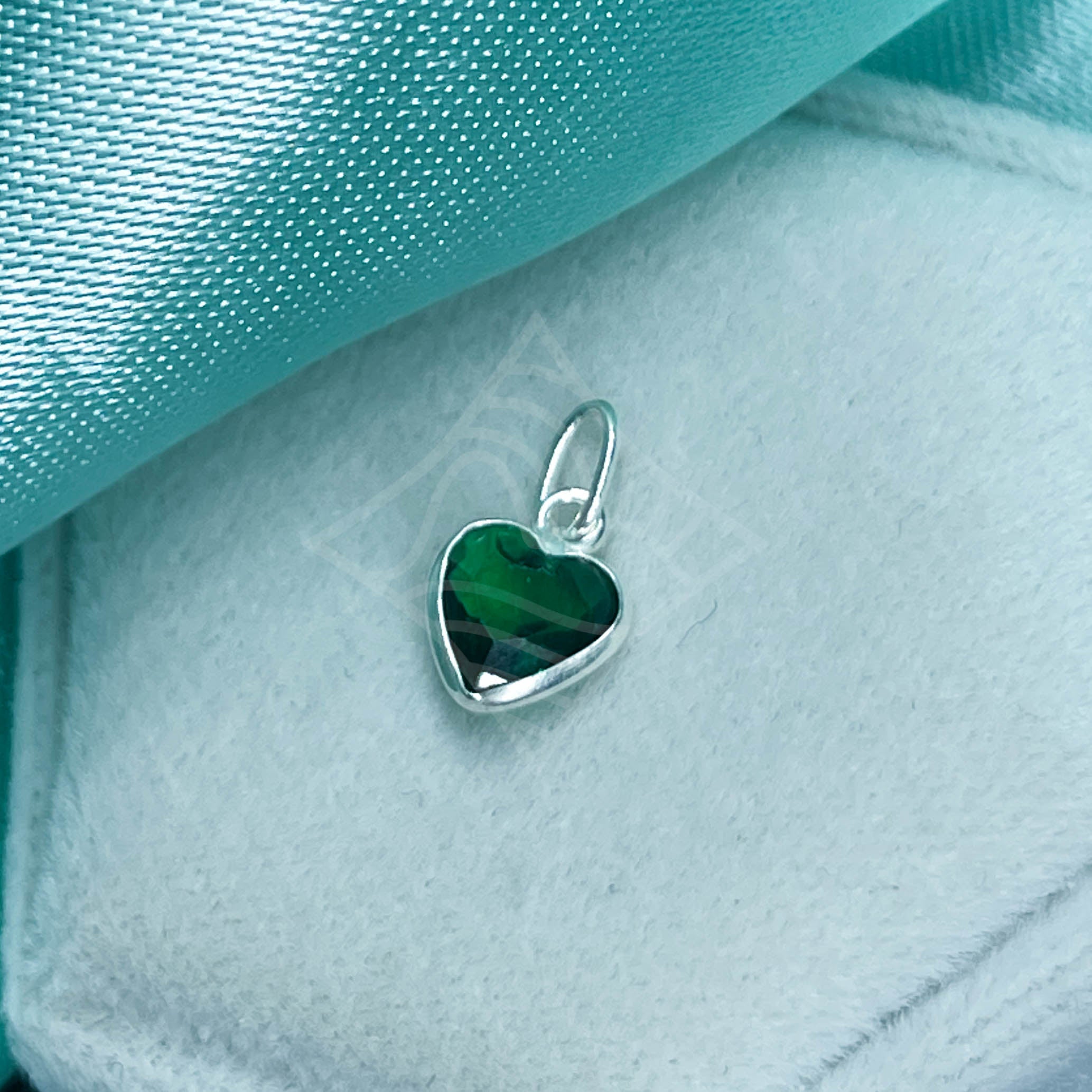 Pingente Ponto de Luz Coração