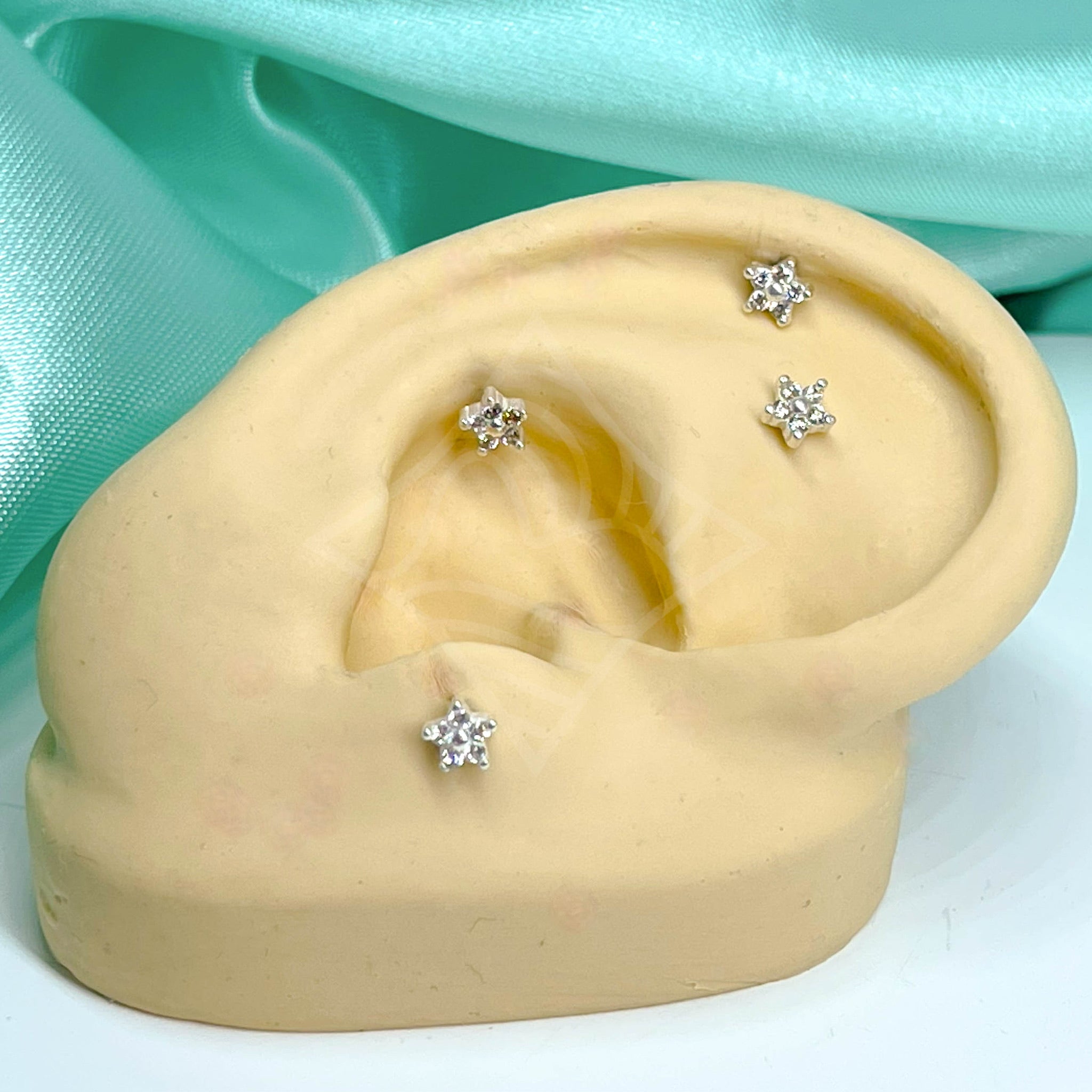 Piercing Jasmin Japão