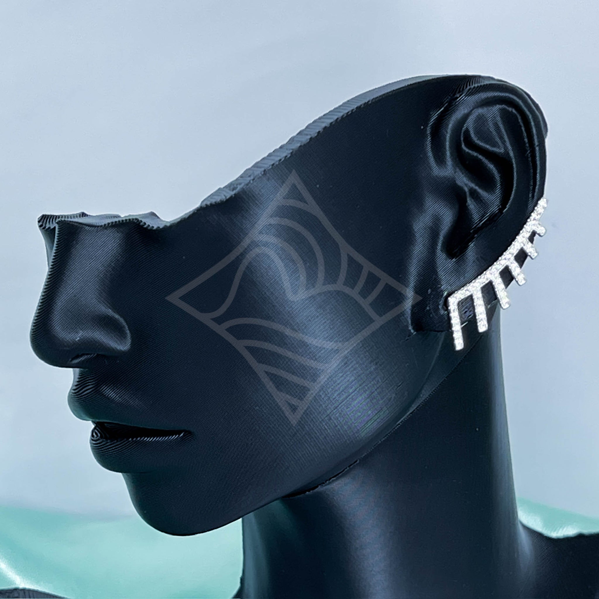 Brinco Earcuff Cravejado Nanda