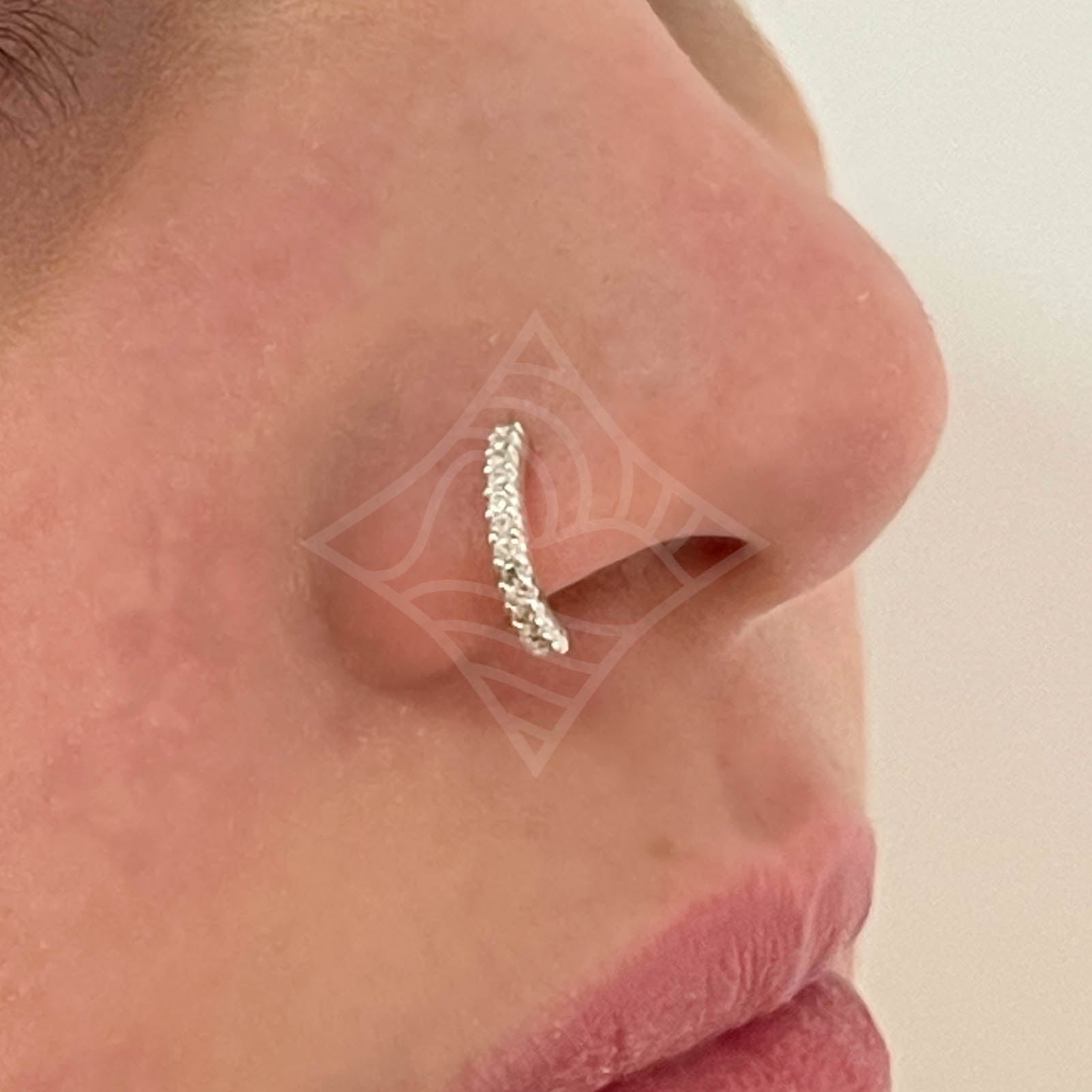 Piercing Argolinha Cravejada Nina Nariz/Orelha