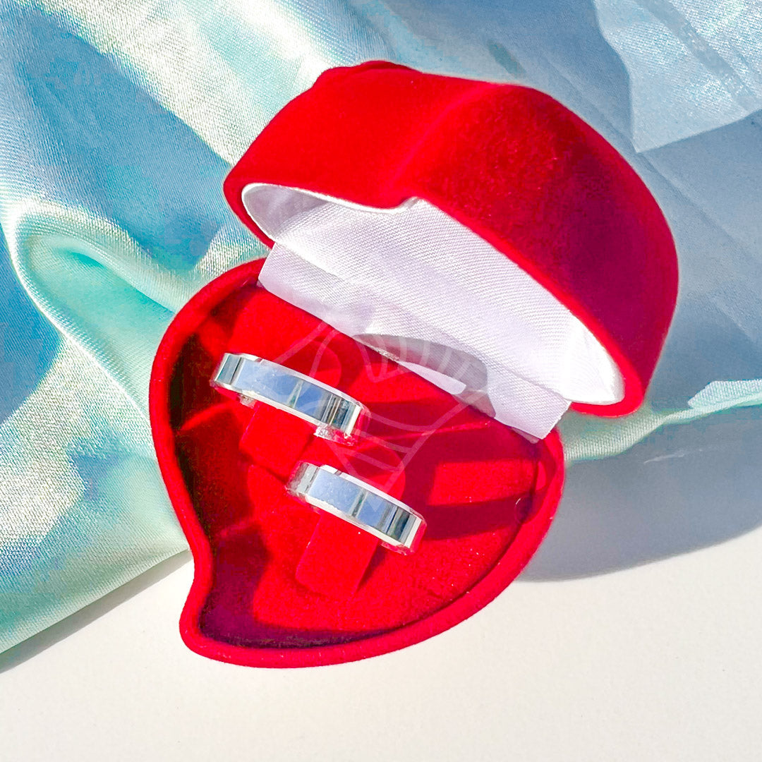 Par de Alianças Lisa Chanfrada 5mm - Prata 950