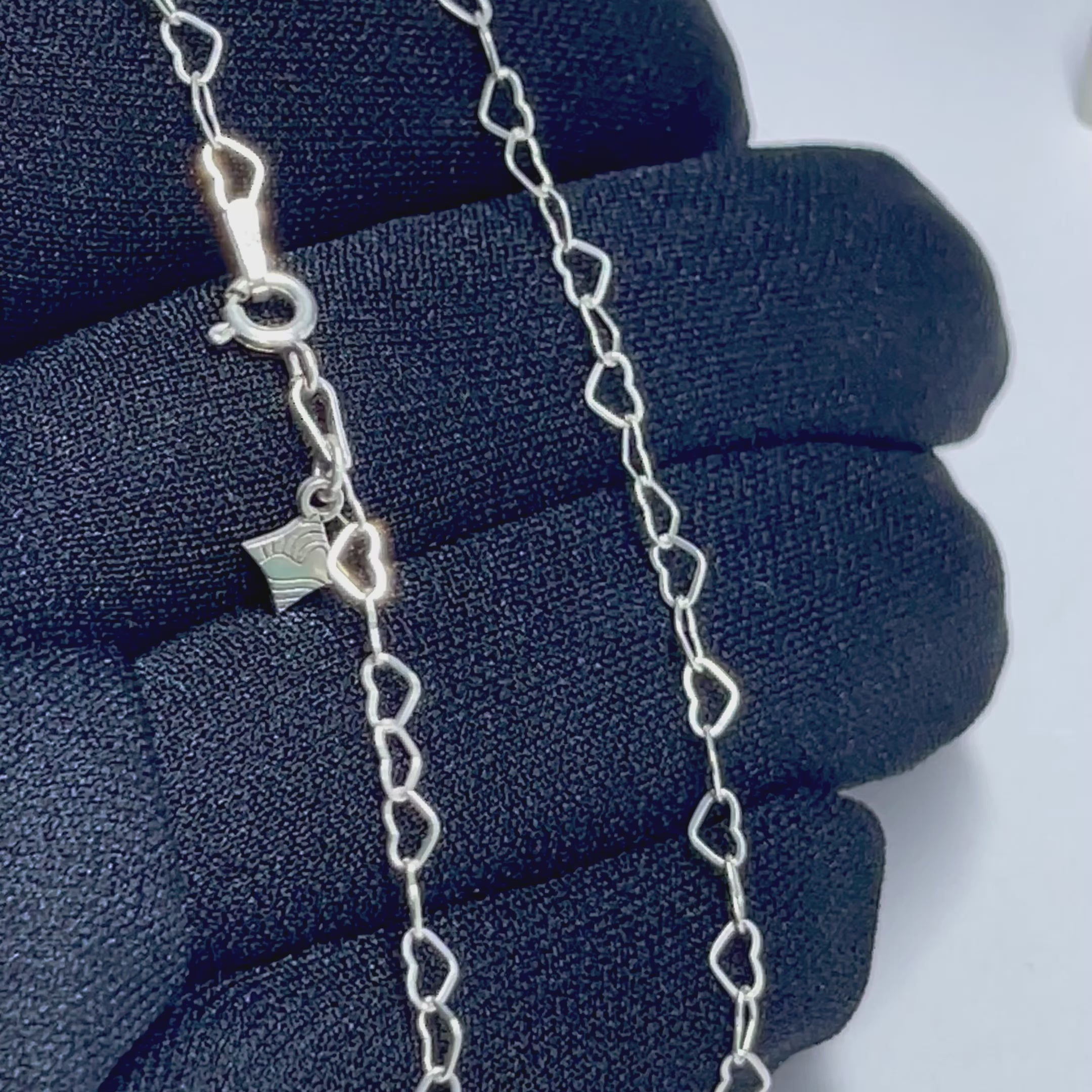 Mimo Premium Mulher - Corrente, Pulseira & Argolinha Cravejada Coração