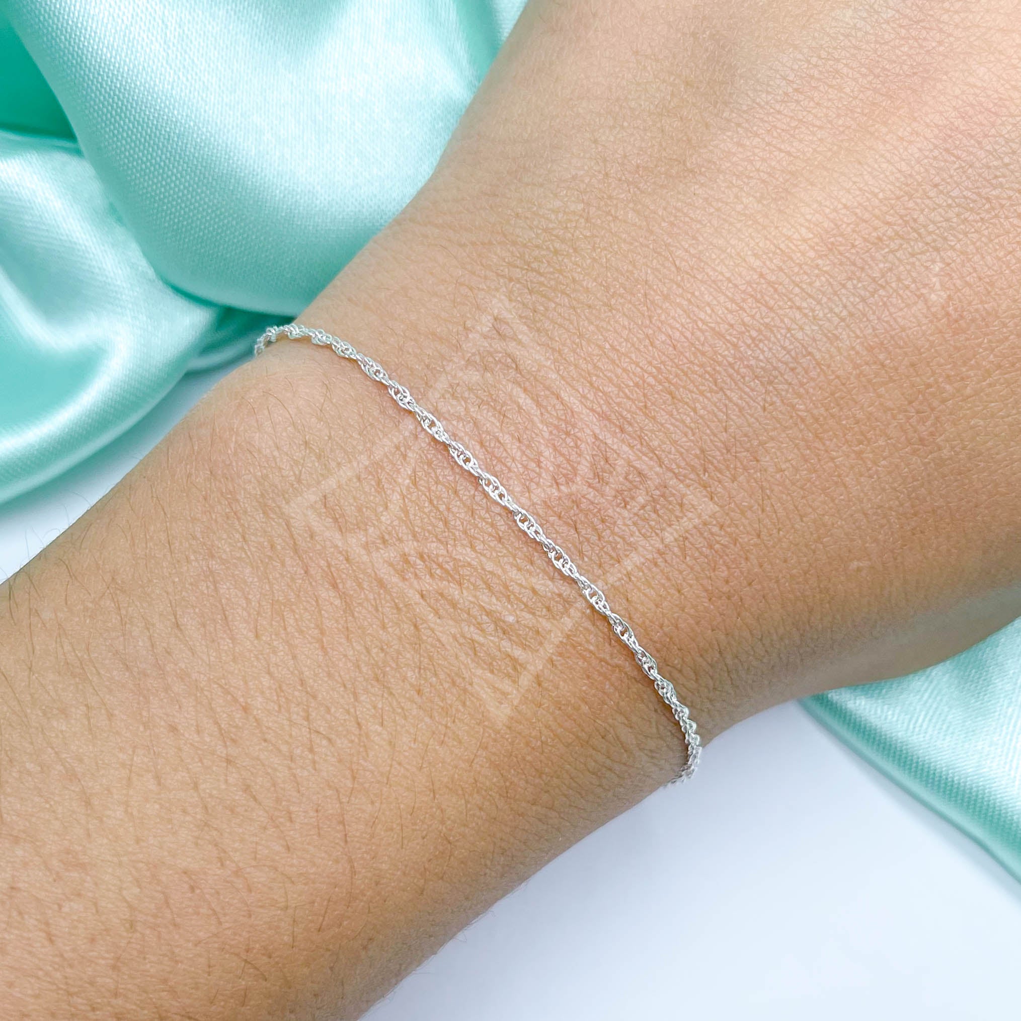 Pulseira Minimalista Corda
