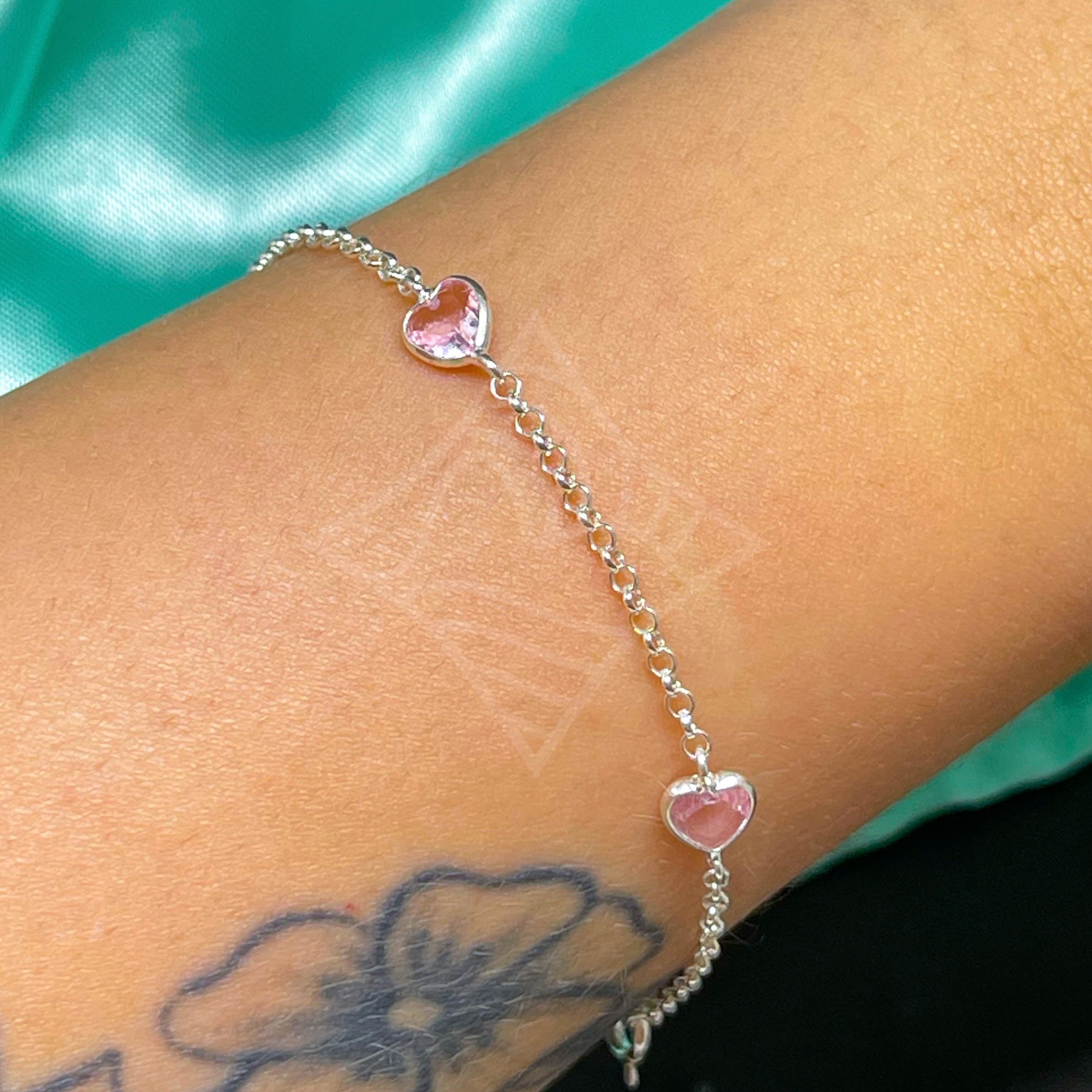 Pulseira 4 Pontos de Luz Coração Delicado