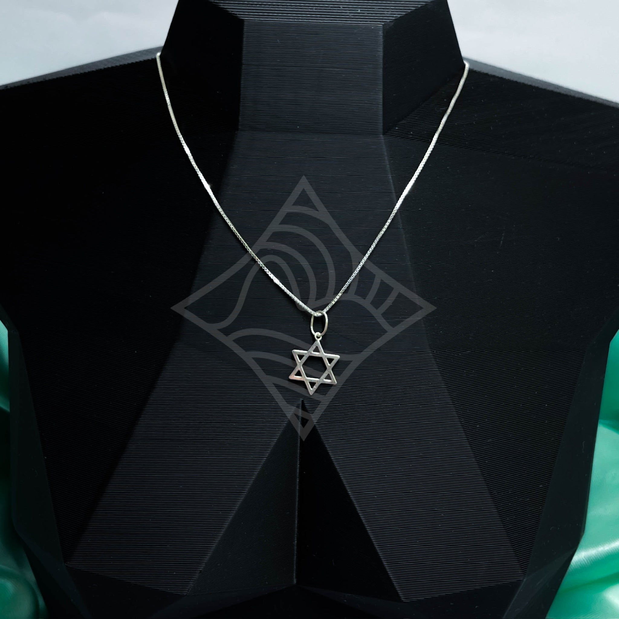 Colar Estrela de Davi