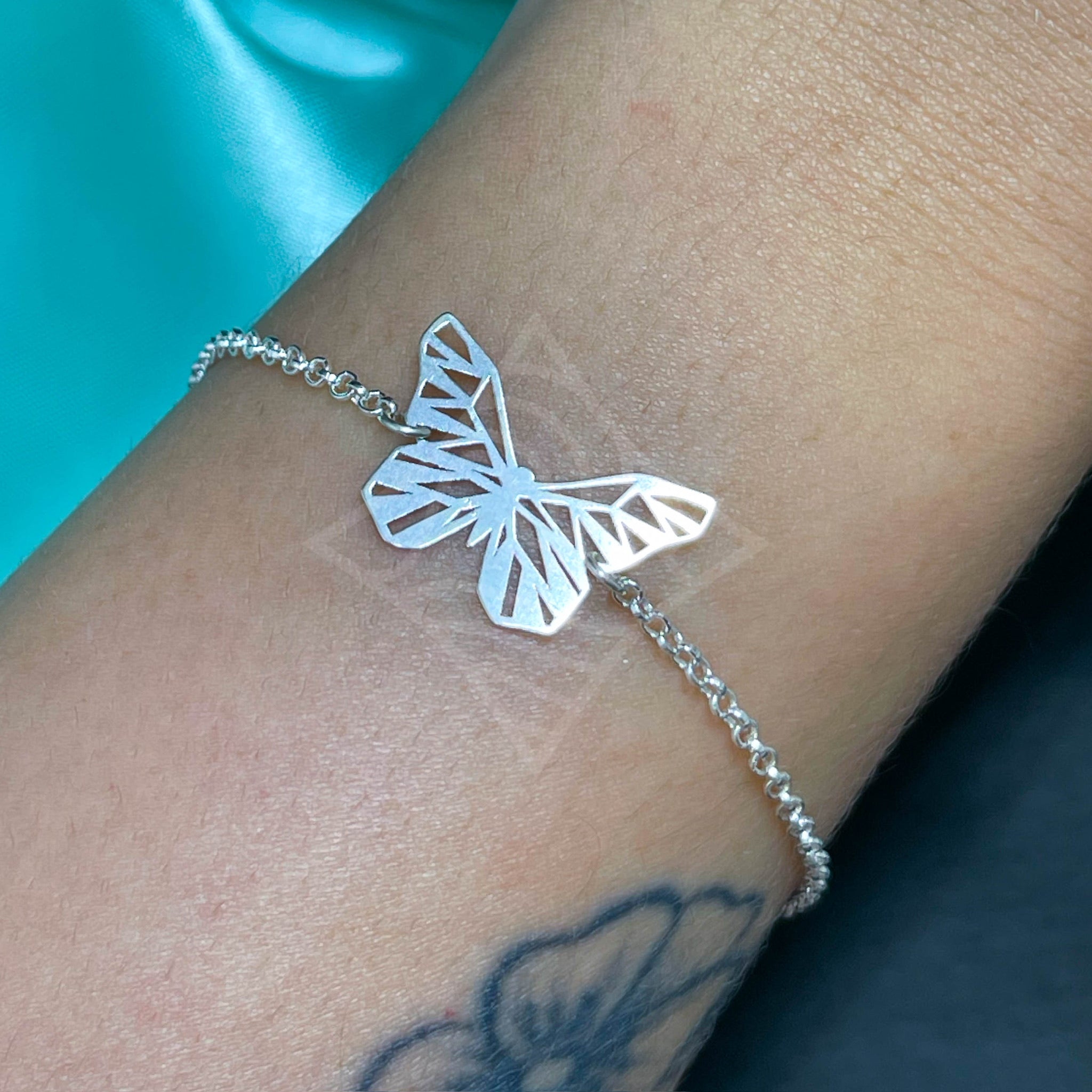 Pulseira Borboleta Geométrica Bruna