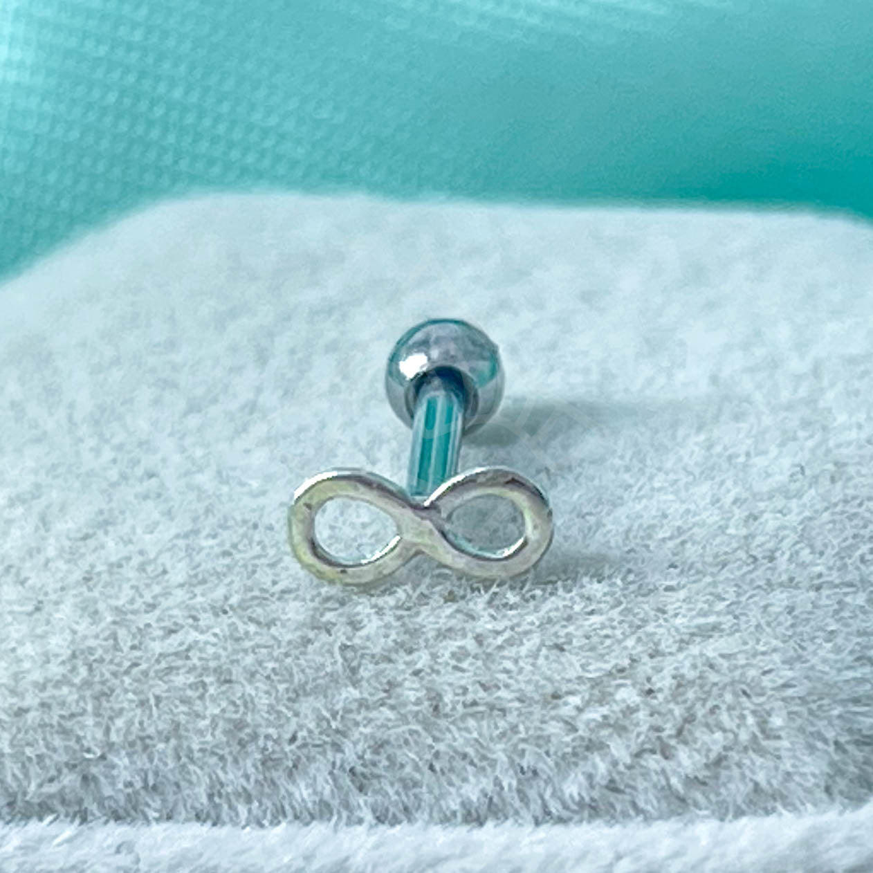 Piercing Infinito