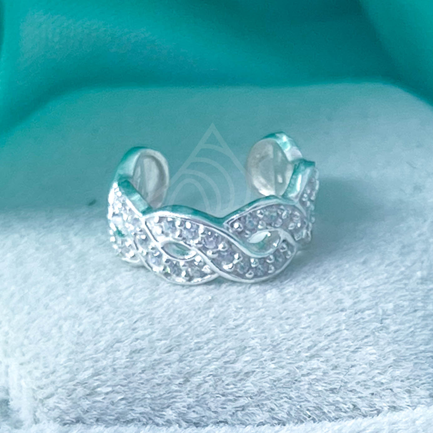 Piercing Fake França Cravejado Infinito