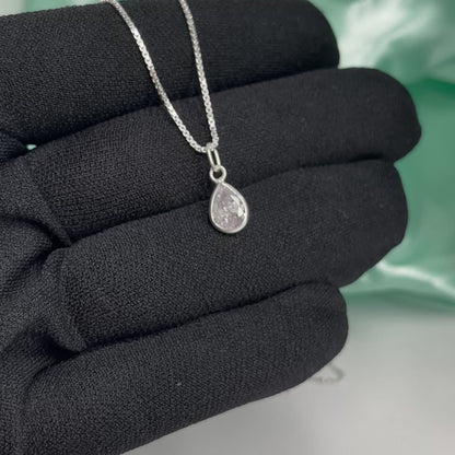 Colar Maldivas Ponto de Luz Gota